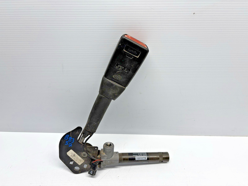 BMW E38 E39 5' PASSENGER FRONT SEAT BELT RECEIVER TENSIONER 8257798