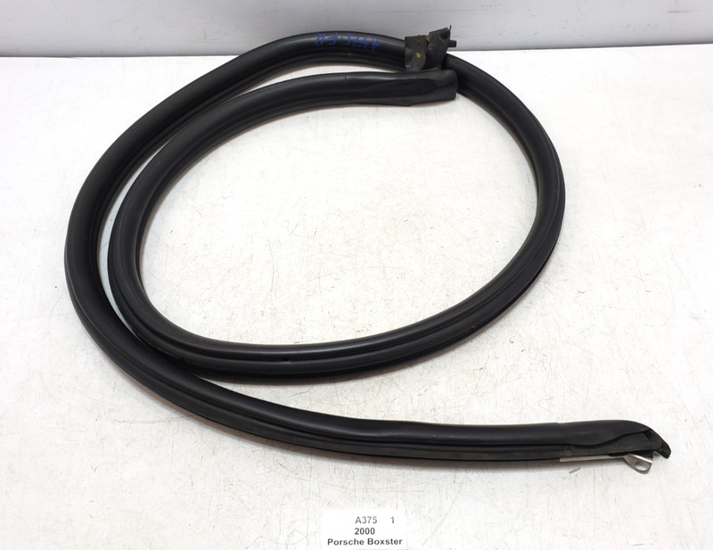 ✅ 97-04 OEM Porsche Boxster 986 Front Right Passenger Door Weatherstrip Seal