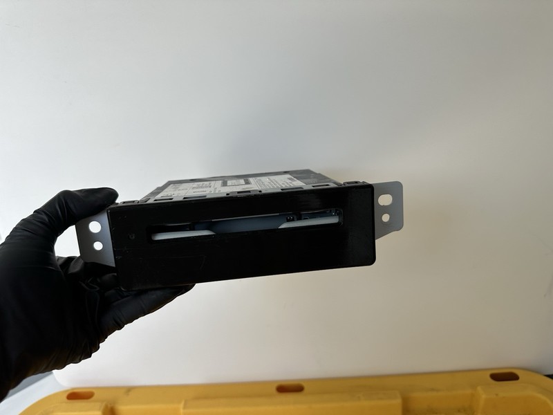 2016 Cadillac Srx CD PLAYER RADIO 84016435 OEM