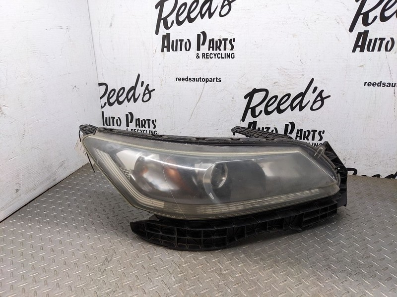Passenger Headlight US Market Sedan Halogen Fits 16-17 ACCORD 1192944