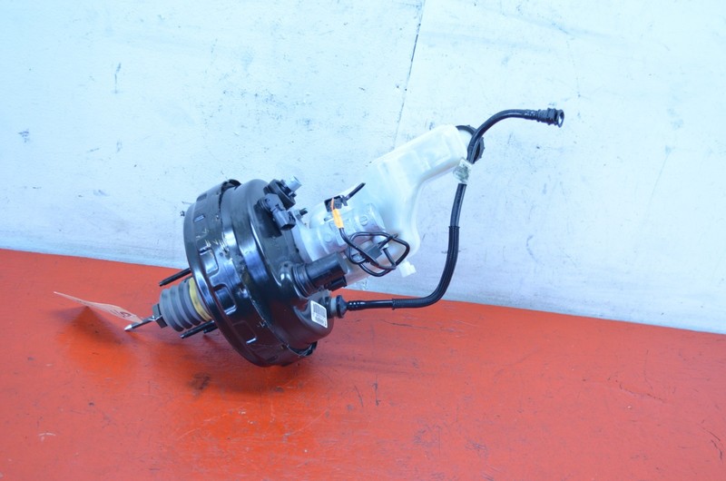 17-20 FORD FUSION 2.0L HYBRID POWER BRAKE BOOSTER W MASTER CYLINDER OEM