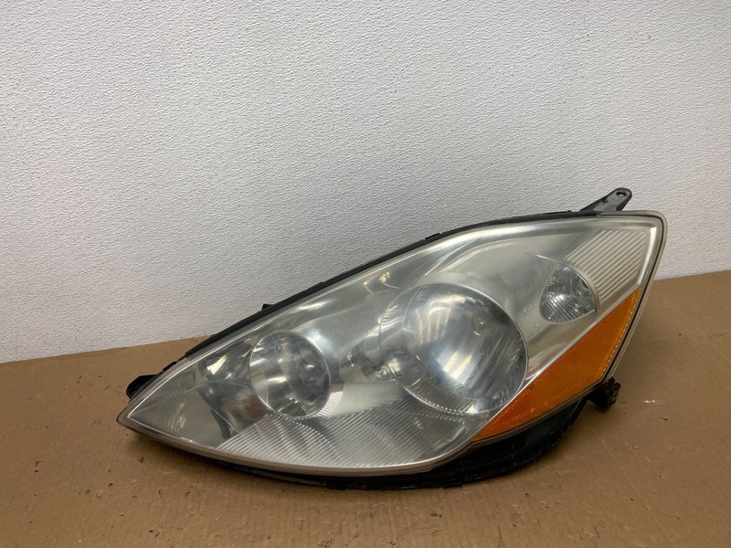 2006 to 2010 Toyota Sienna Left Driver Lh Side Headlight Halogen AB6626 DW