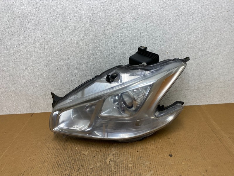 Halogen 2009 to 2014 Nissan Maxima Left Driver LH Side Headlight TYC AE2818 DW