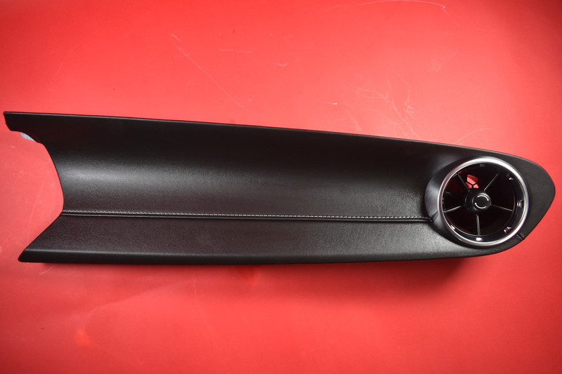 2016-2024 CAMARO SS ZL1 Z28 DASH TRIM VENT JET BLACK GREY STITCHING *84124221GM*