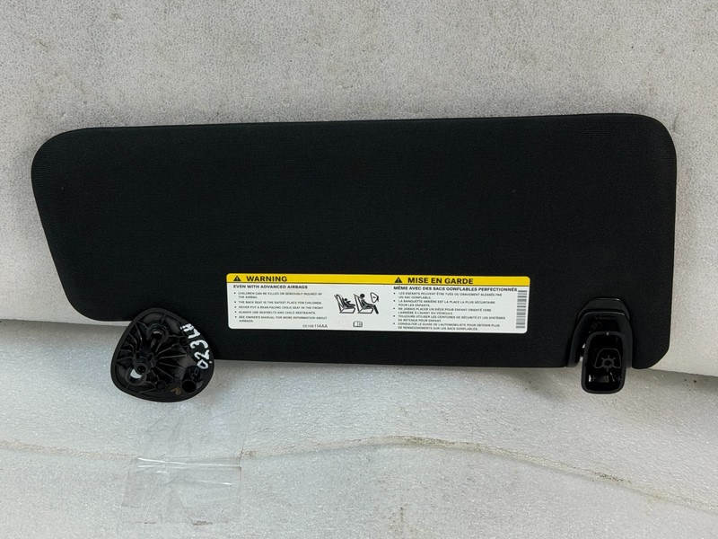 21 DODGE RAM 2500 SUN VISOR LEFT DRIVER BLACK #023