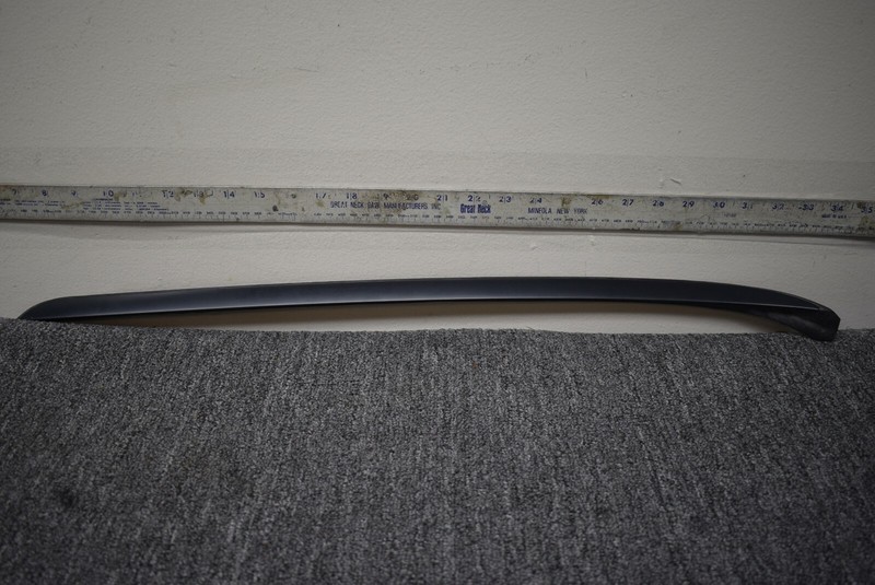 2009-2011 BMW 328I 335I LEFT SIDE WINDSHIELD MOLDING FACTORY OEM