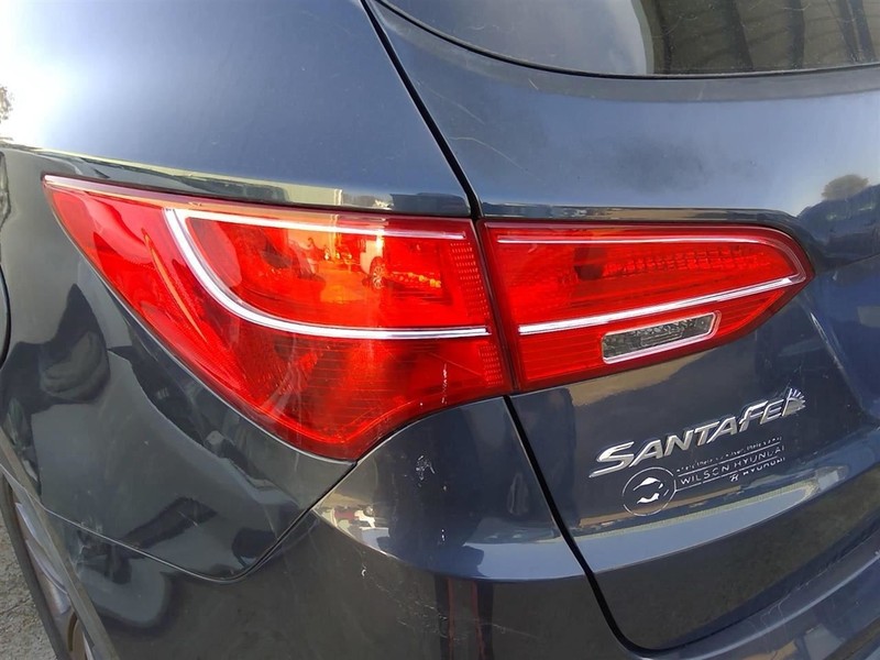 Passenger Tail Light SWB Sport Incandescent Bulb Fits 13-16 SANTA FE 587516