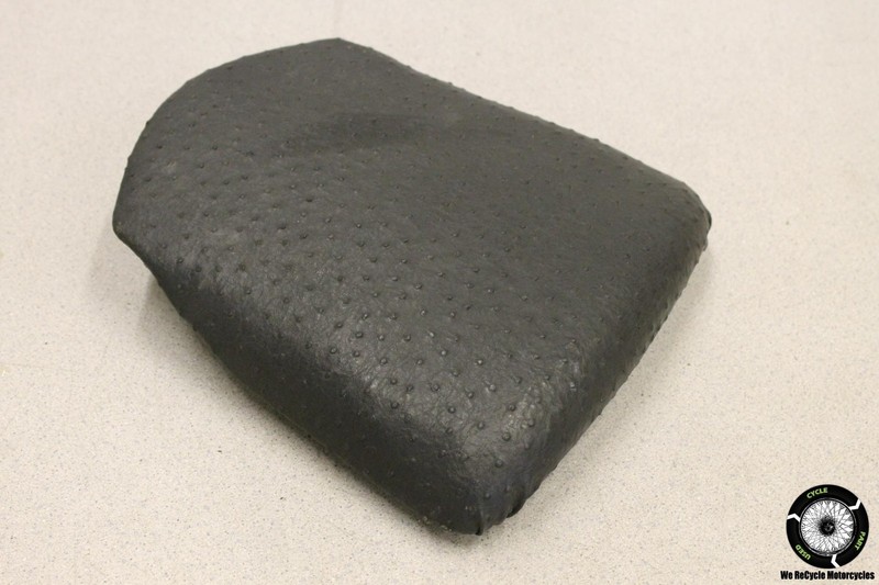 2008 Hyosung Gt650 Comet Rear Back Passenger Tandem Seat Pad Saddle Pillion