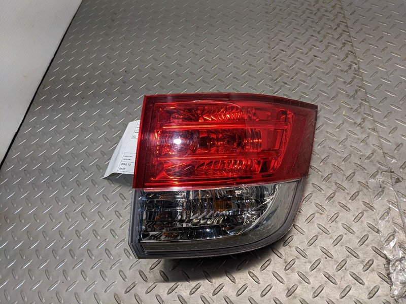 Passenger Tail Light Quarter Panel Mounted Fits 14-17 ODYSSEY 1150637
