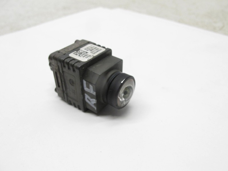 11-20 BMW F25 X3 X4 X5 X6 i8 SURROUND VIEW CAMERA FRONT / REAR OEM 011525R