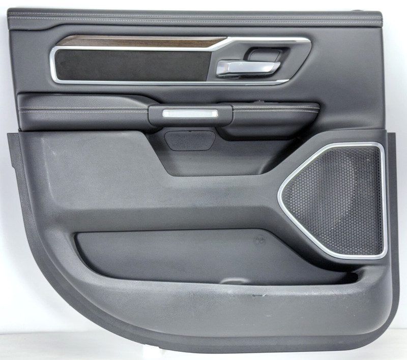 ✅ 19-25 RAM 1500 5th Gen. LARAMIE CREW CAB OEM DOOR PANEL REAR LEFT DRIVER BLACK