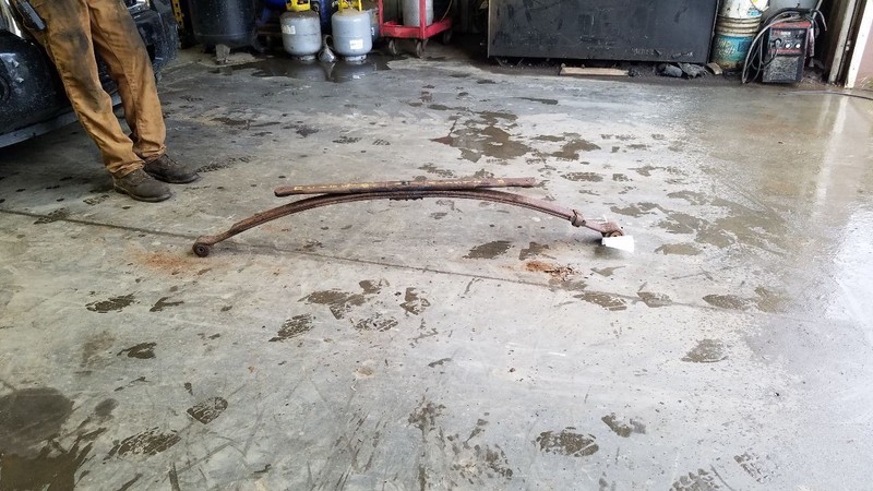 Rear Leaf Spring With Hybrid Option 3 Leaf Fits 07-13 SIERRA 1500 PICKUP 302217