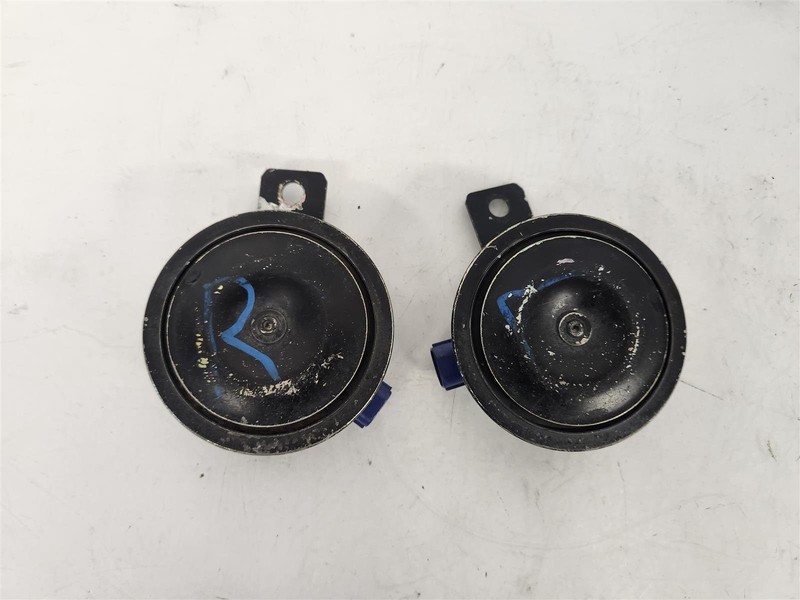 1991-2005 Acura Nsx High And Low Note Pitch Honking Sound Horns 38150-Sm4-A02