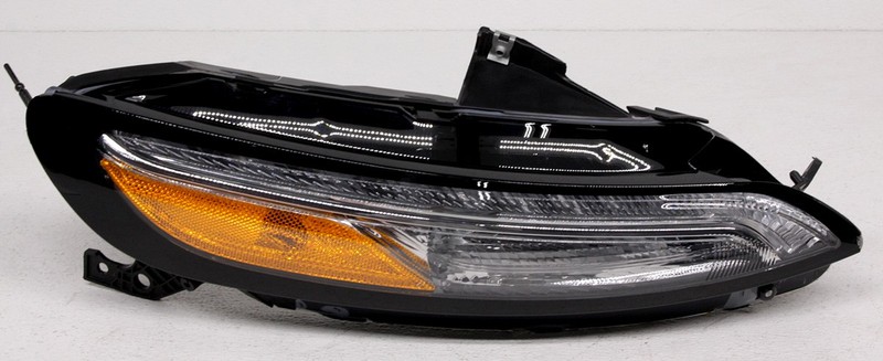 OEM Jeep Cherokee Right Passenger Side LED Front Lamp 68321886AC Lens Chipped