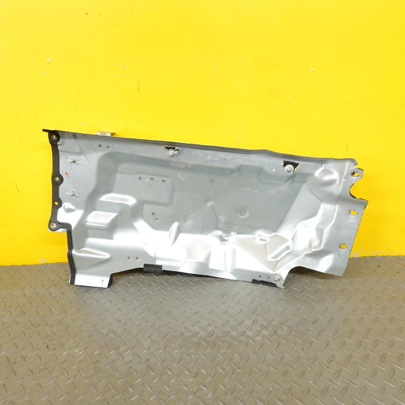 2020-2022 RANGE ROVER EVOQUE ENGINE MOTOR INSULATOR HEAT SHIELD COVER OEM