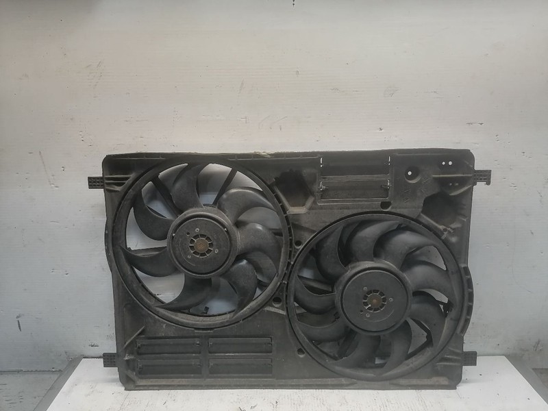 Radiator Fan Motor Standard Duty Cooling Fits 15-19 MKC 1471159