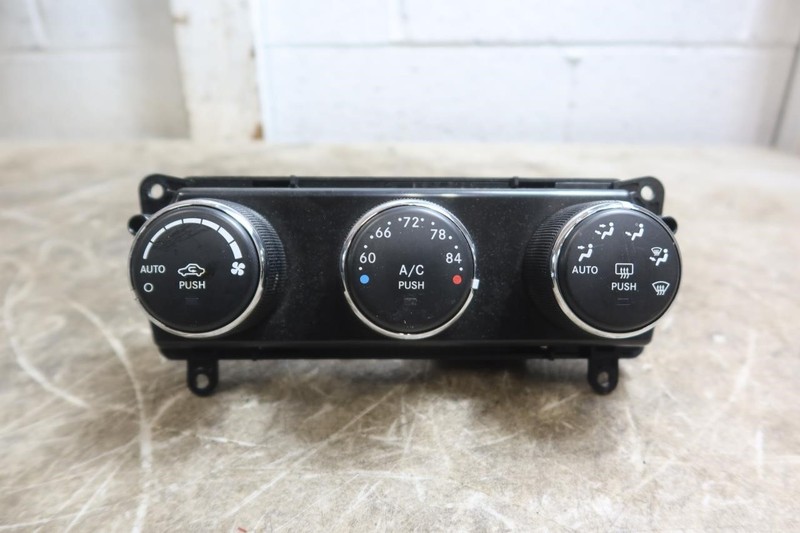 2014-2018 Jeep Wrangler JK OEM Automatic Temperature Control 68197437