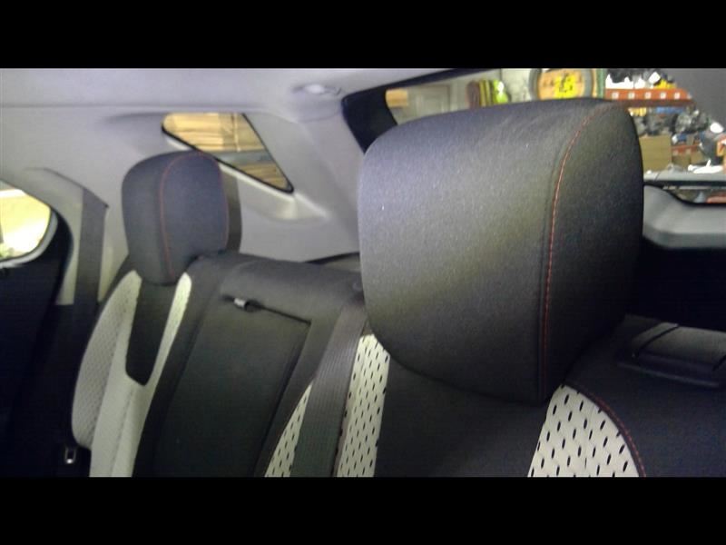 2010 2011 2012 2013 2014 2015 2016 2017 EQUINOX 2 Rear Headrests 1396613