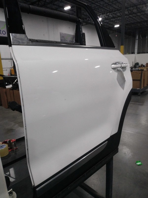 2021 KIA Telluride Left Door White 4DR SUV Good Condition No Rust