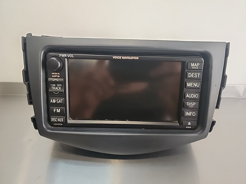 Toyota Radio Voice Navigation GPS LCD Display DW468100-0801 OE 86120-02E40 E7019