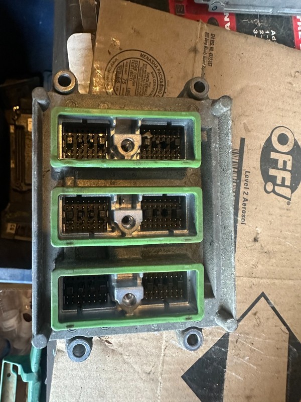03-05 TRAILBLAZER ENVOY BRAVADA ENGINE COMPUTER ECU PCM 12573576