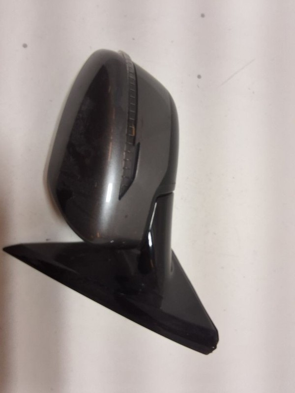 2018-2020 Nissan Pathfinder Driver Side View Mirror Power w/o Camera