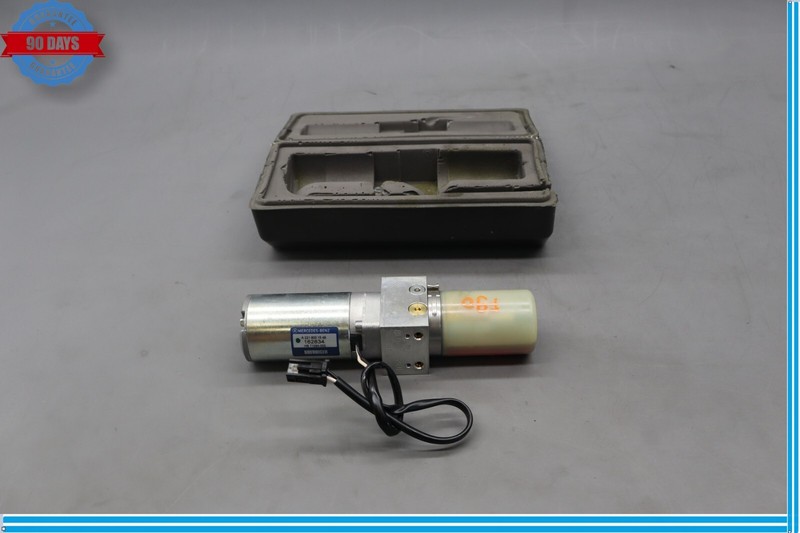 07-13 Mercedes S400 S63 AMG CL550 W221 Trunk Lid Locking Hydraulic Pull Down Oem