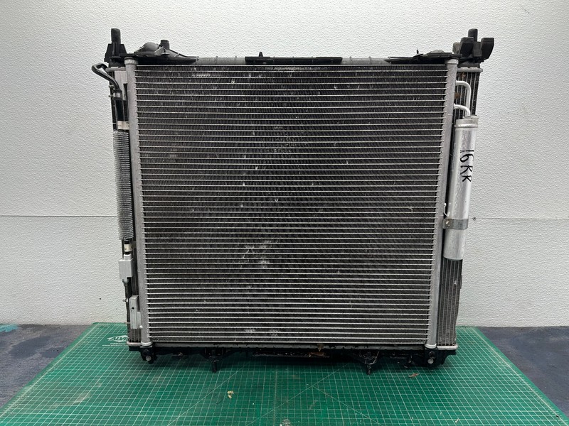 13-22 Range Rover 3.0L 5.0L engine COOLANT RADIATOR W/ CONDENSER OEM