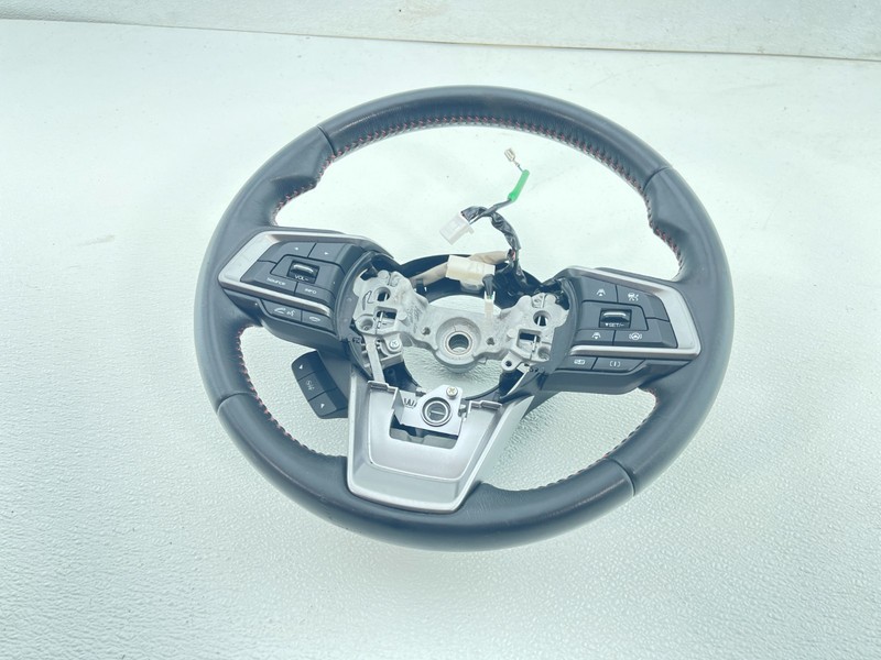 2019-2024 SUBARU FORESTER FRONT LEATHER STEERING WHEEL W/ SWITCH BUTTON OEM