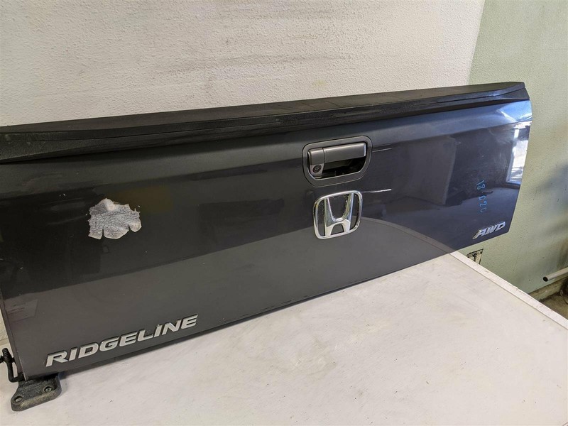 2017 2018 2019 Honda Ridgeline Rear Trunk Hatch Gate Lid Gray Oem Assembly