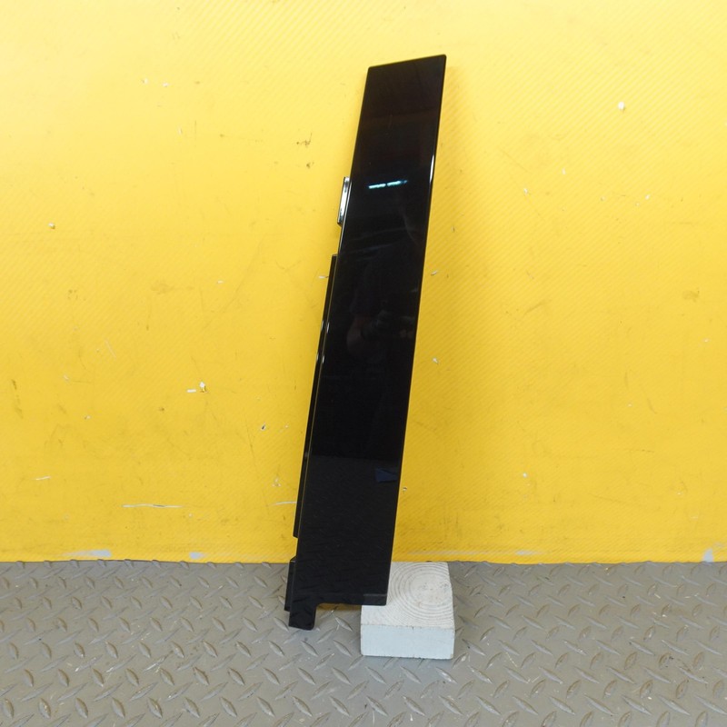 2018-2024 BUICK ENCLAVE FRONT LEFT SIDE DOOR WINDOW APPLIQUE MOLDING 84252225