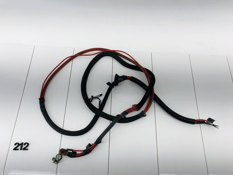 96-98 BMW Z3 1.9L ROADSTER POSITIVE PLUS BATTERY CABLE TERMINAL CONNECTOR OEM