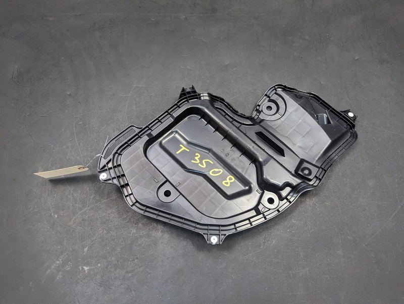 Front Right Door Access Cover 2021 Toyota C-HR 67831-F4010 2018 2019 2020 2022