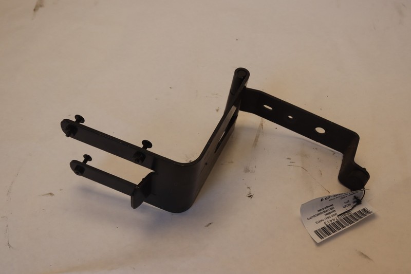 2013-2021 PETERBILT 579 BUNK LOWER HINGE BRACKET SUPPORT 06603AA OEM