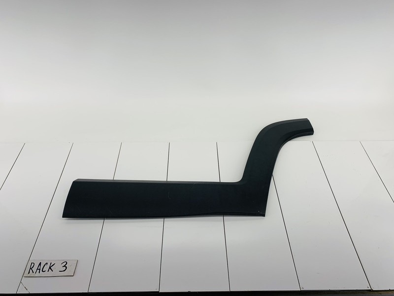 15-23 JEEP RENEGADE REAR LEFT DRIVER SIDE DOOR WHEEL ARCH MOLDING COVER OEM