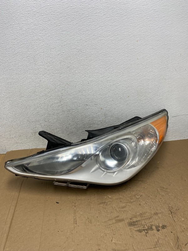 2011 - 2014 Hyundai Sonata Left Driver Lh Side Headlight Halogen AD7804 DW