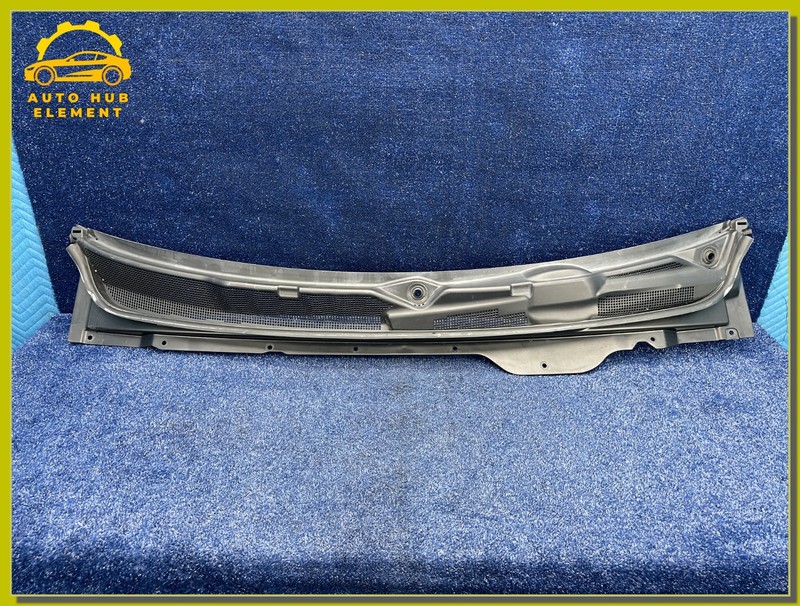 2019-2024 DODGE RAM 1500 FRONT WINDSHIELD WIPER TOP COWL TRIM 68299452AE OEM