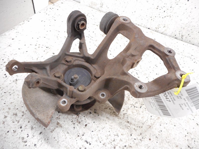 Mazda 6 3.7L Rear Spindle Knuckle Hub Passenger Right RH OEM 2011 12 2013