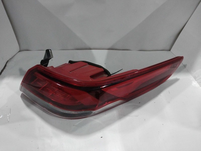 2020 KIA OPTIMA Right Tail Light Assembly White 670535 Used 42K Miles