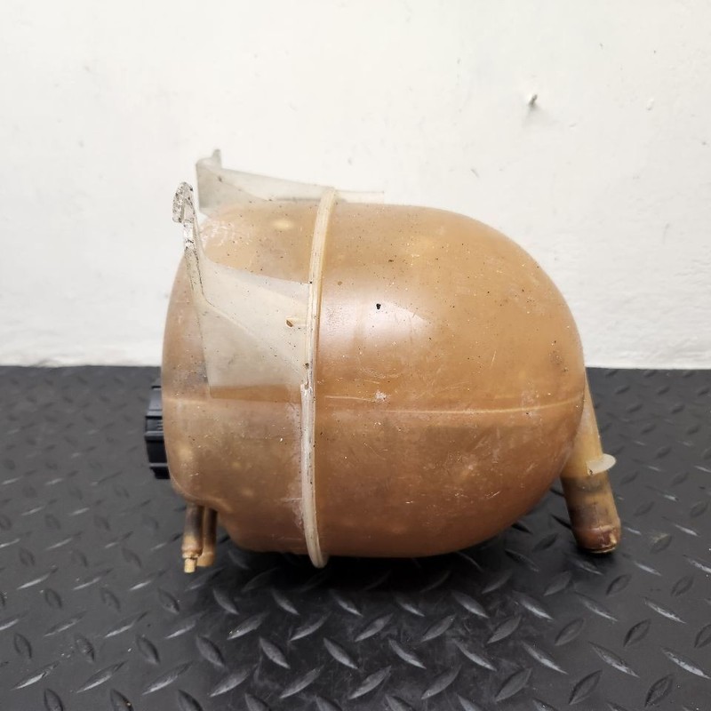 04-07 Ford E450SD 6.0L Diesel Coolant Reservoir OEM 4C2Z-8A080-AA