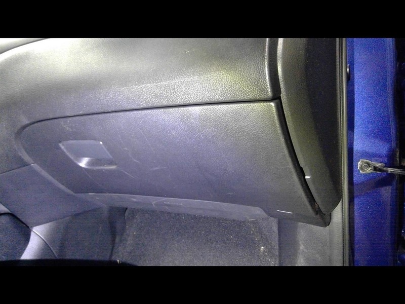 2020-2022 ROGUE SPORT Glove Box 1639157