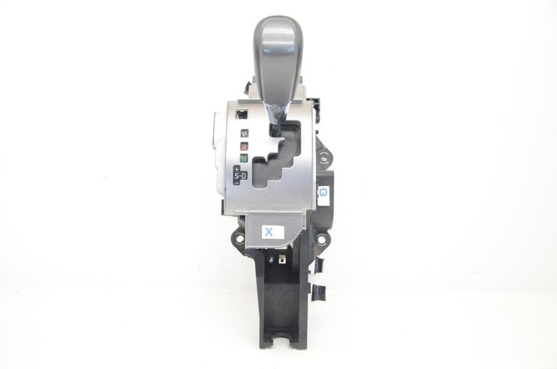 20-23 Toyota 4Runner 4.0L Automatic Transmission Shifter Assembly