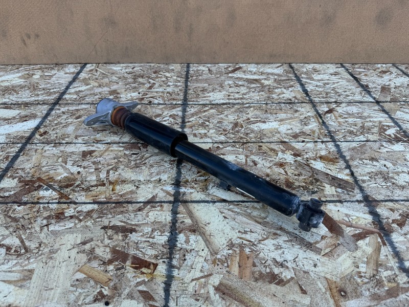 GENESIS G70 2019-2025 OEM REAR LEFT OR RIGHT SHOCK STRUT RWD ASSEMBLY