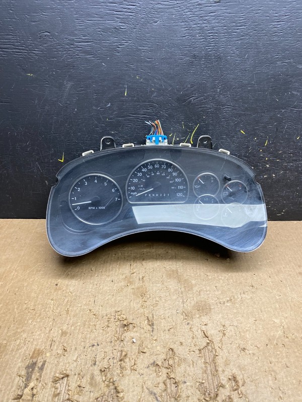 2009 Saab 9-7XGauge Speedometer Cluster z9901DG
