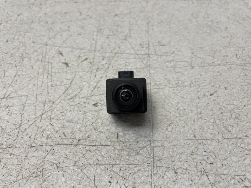 17-19 BMW G30 G31 G11 G12 REAR VIEW REVERSE BACK UP CAMERA OEM