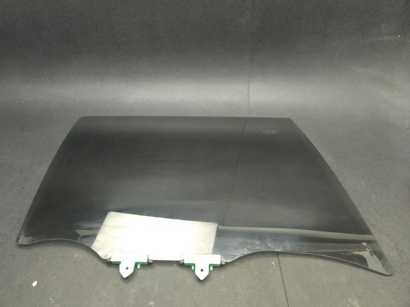 Rear Right Door Window Glass 2023 Toyota RAV4 68103-0R100 2019 2020 2021 - 2025