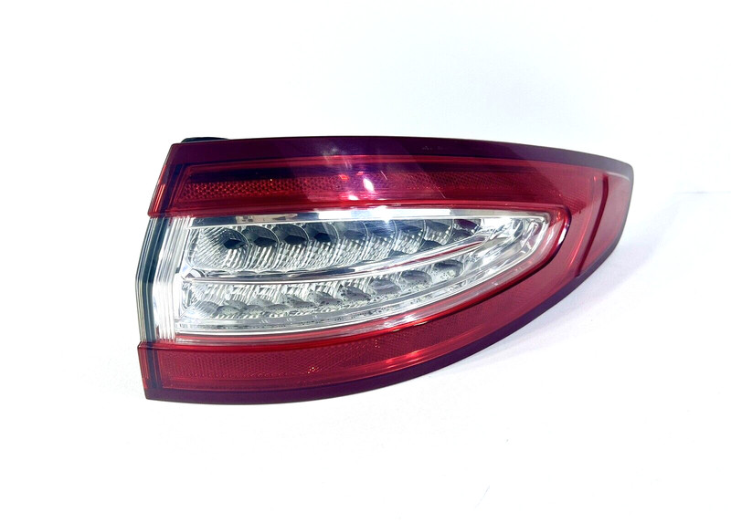 2013-2016 Ford Fusion Right Passenger Rear Outer Taillight Tail Light Lamp OEM