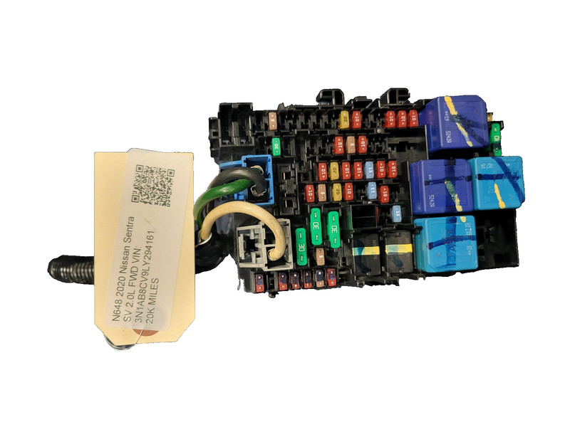 Used Oem Nissan Cabin Fuse Relay Junction Box for 2020-2023 Sentra SV 2.0L FWD