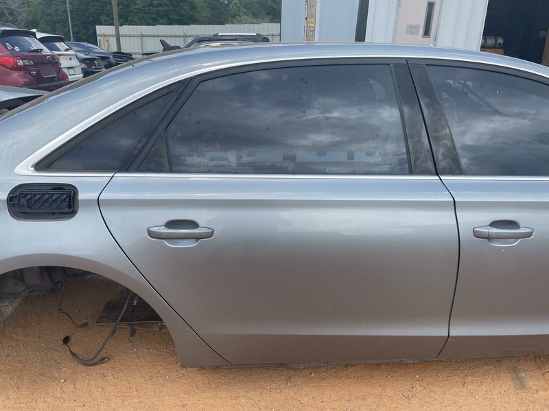 2011-2018 AUDI A8 L *REAR* RIGHT PASSENGER SIDE DOOR GRAY