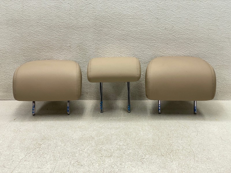 2016-2017 LEXUS GS200T GS350 REAR HEADREST SET OEM LOT776
